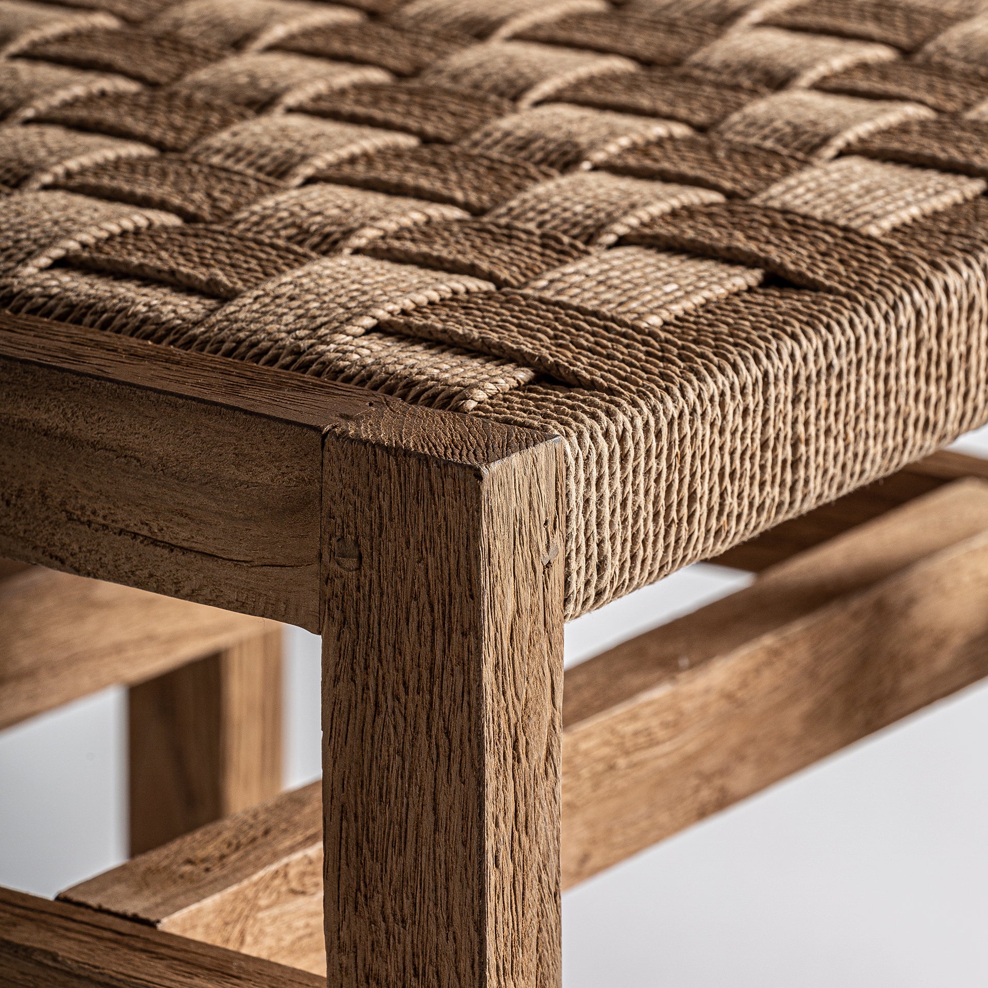 LEBADEA CHAIR